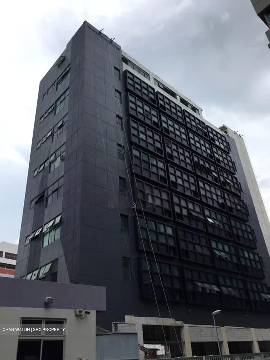 Thk Industrial Building (D14), Factory #567562931